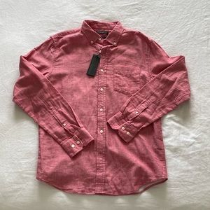 Banana Republic Casual Long-Sleeve Bottom Down (Medium) - Brand New